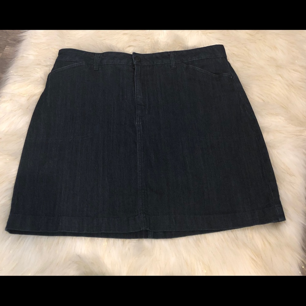 Croft & Barrow Denim Skort Size 14 Stretch